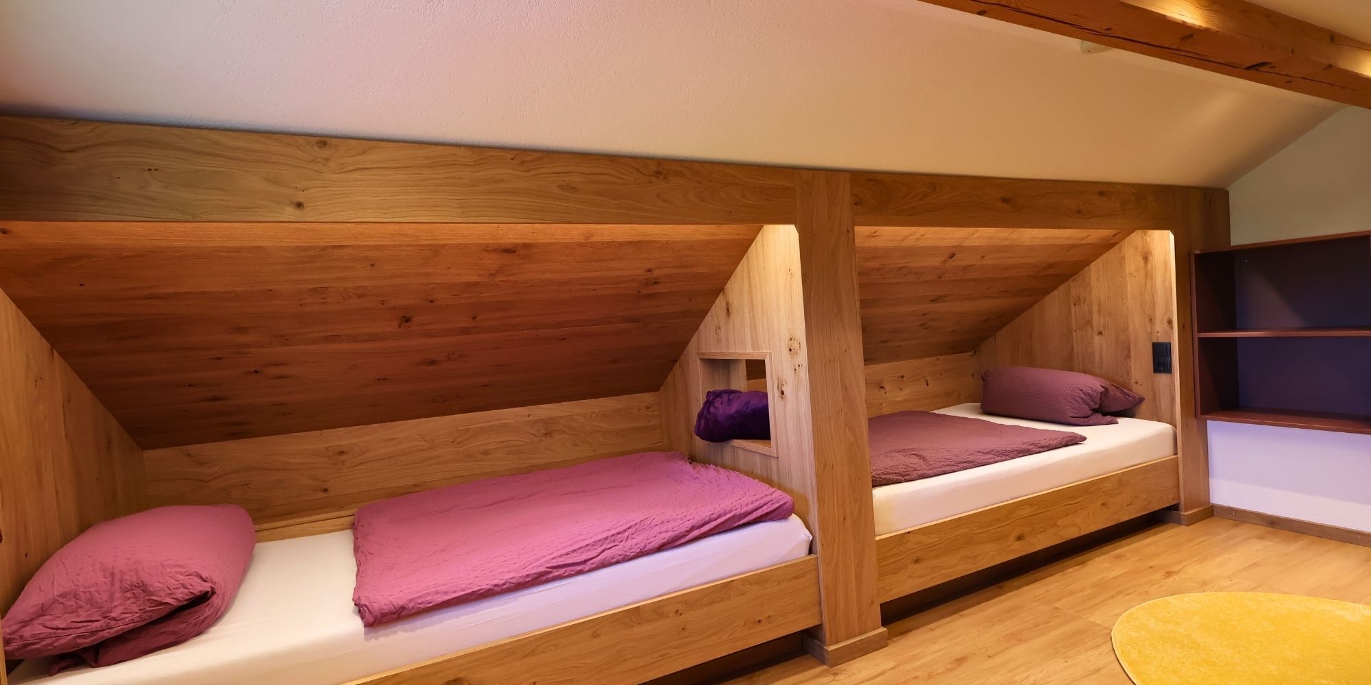 Kinder-Schlafkojen in einer familienfreundlichen Ferienwohnung auf dem Ferienhof Eger im Allgäu